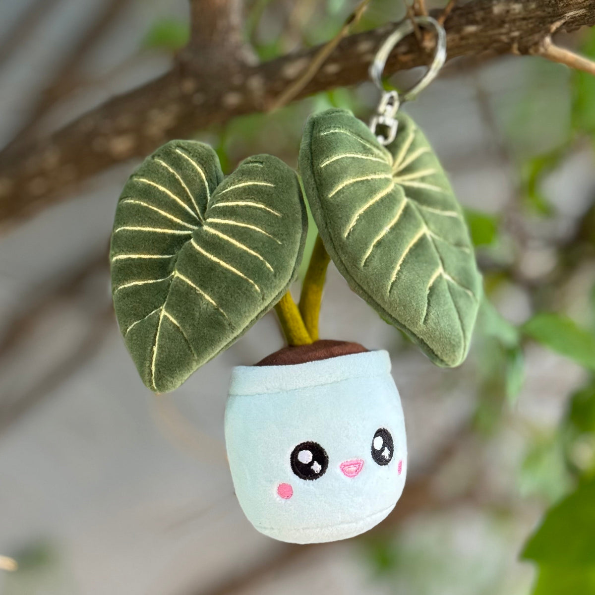 Philodendron Gloriosum Plush Keychain – 5″ Rare Houseplant Bag Charm