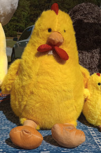 Regular size yellow plush chicken 